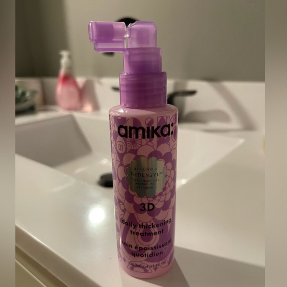 Amika 3D Daily Thickening Treatment.